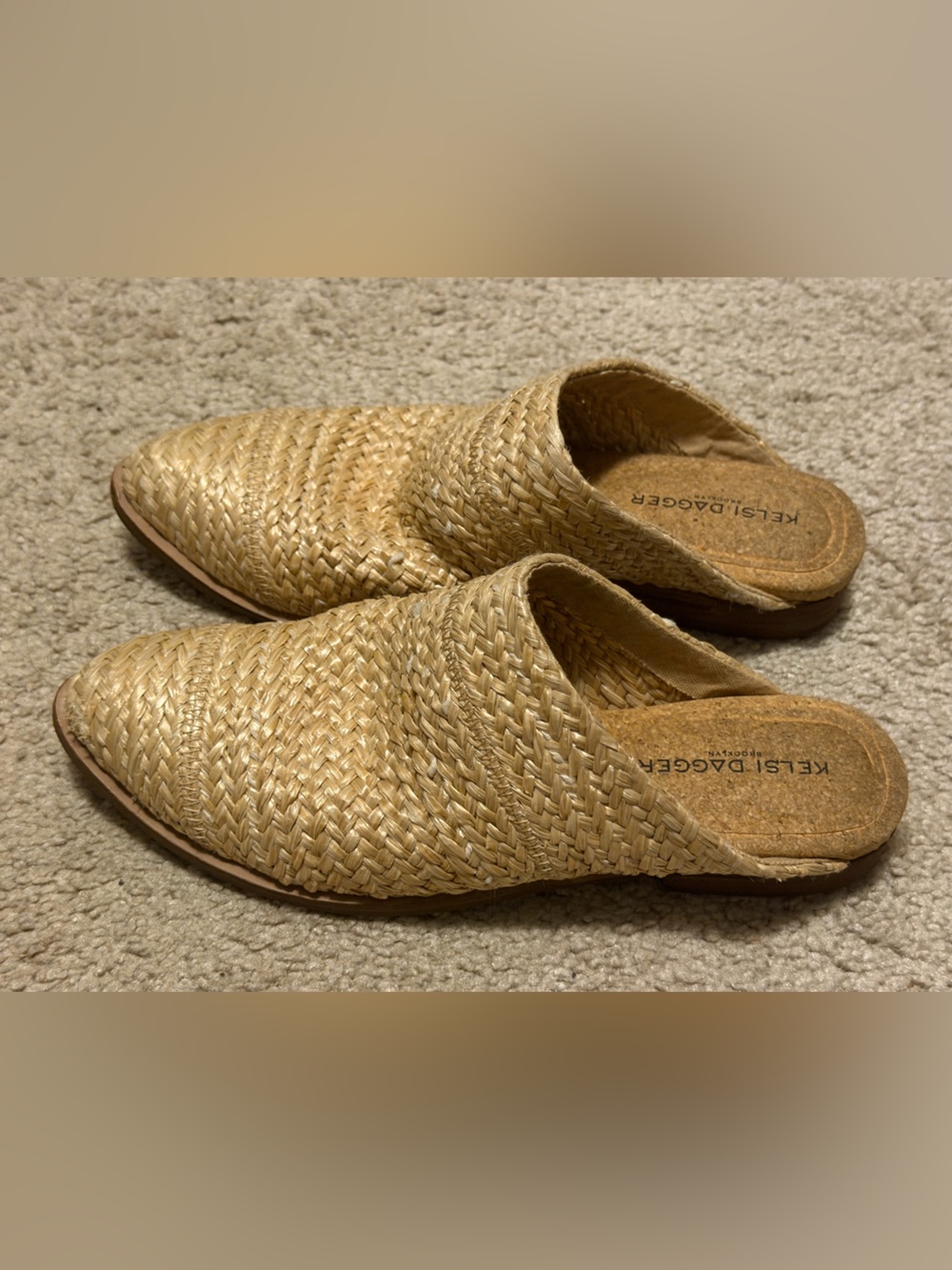 Kelsi Dagger Brooklyn Raffia Woven Pointed Toe Mules Natural Tan Size 6.5